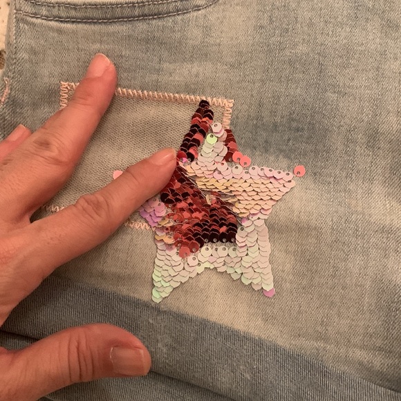 Girls Desigual Sequince Star Jean Shorts 11/12 - Picture 3 of 7